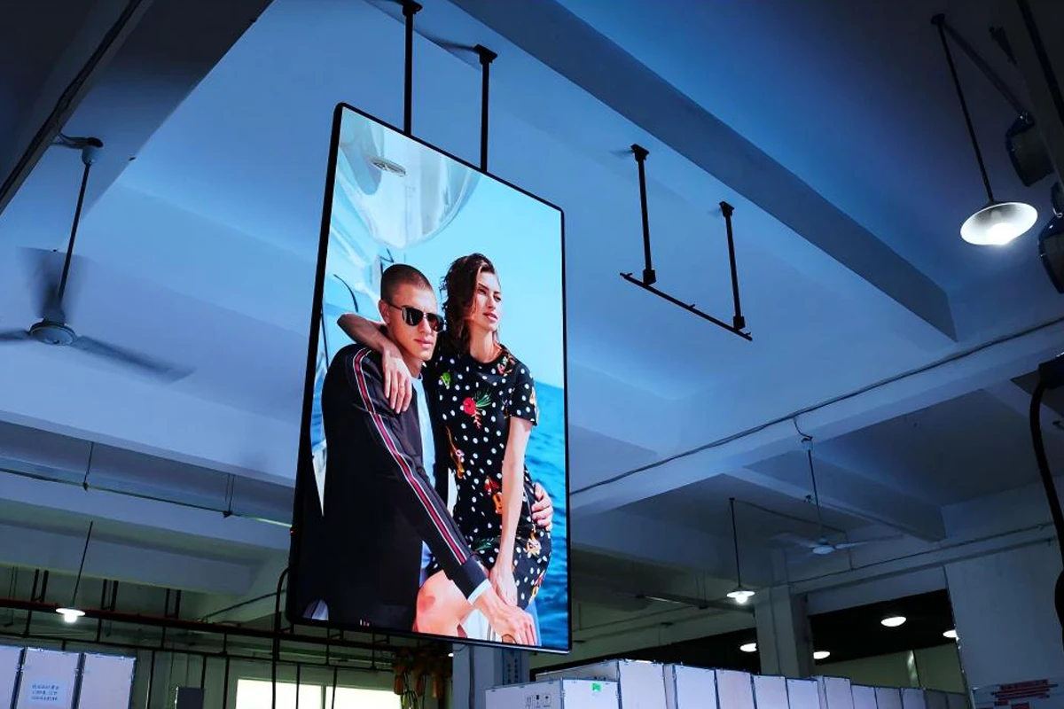 An Overview of Intelligent LED Displays in Retail