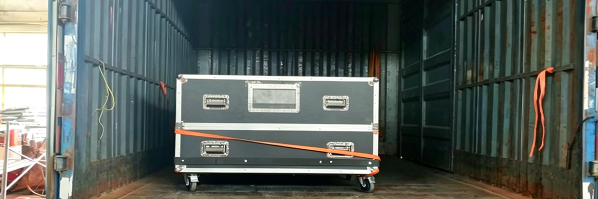 Six-layer-double-side-mechanical-rotating-display-screen-shipping-scene Six-layer-double-side-mechanical-rotating-display-screen-shipping-scene