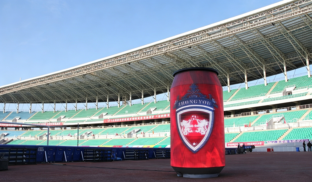 Seamless P2.5 cylinder LED display for creative "Can-shaped" project in Mexico