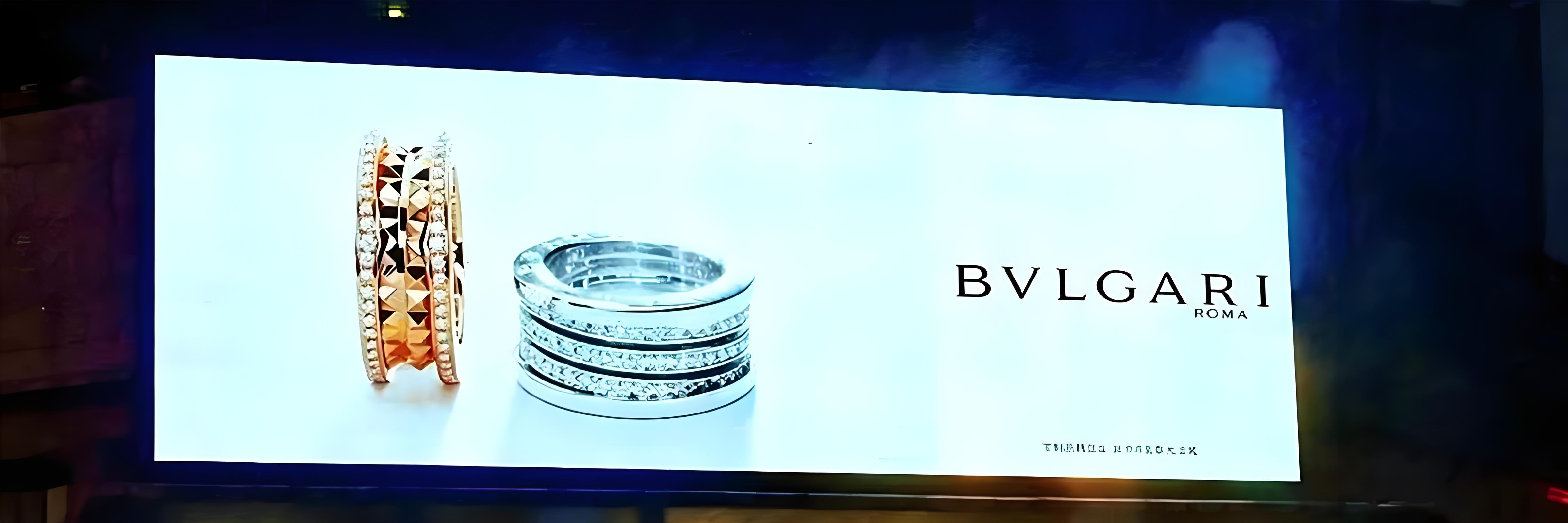 Outdoor-Waterproof-LED-Screen-Application-for-Mall-Exterior-Walls Outdoor-Waterproof-LED-Screen-Application-for-Mall-Exterior-Walls