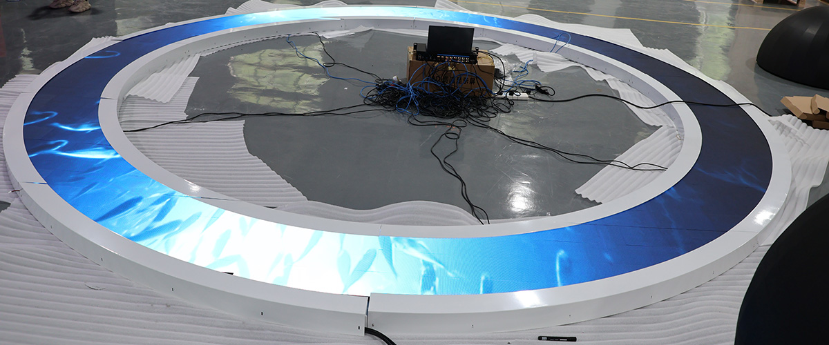 LED-indoor-circular-advertising-display
